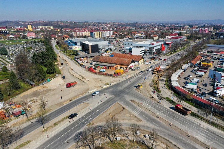 Za desetak dana kružni tok kod "Lesnine"