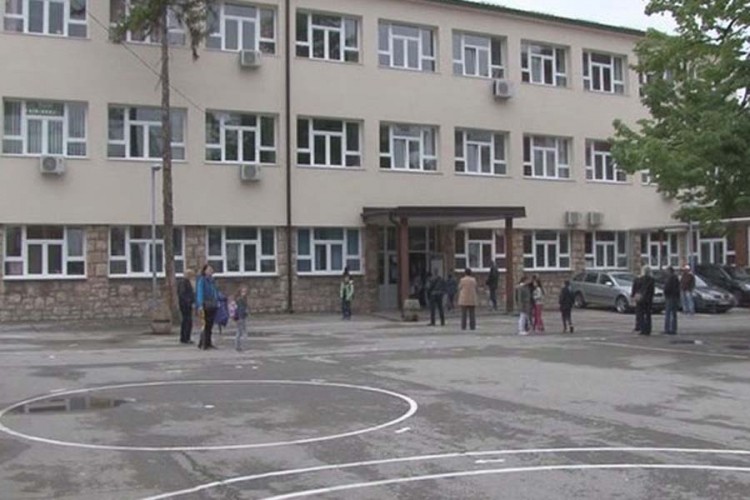 U karantinu Studentskog centra u Zvorniku smješteno 38 lica