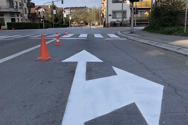 Počelo "iscrtavanje" signalizacije u Banjaluci
