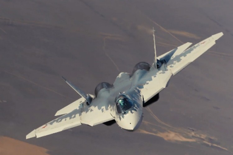 "Biser ruske avijacije": Su-57 oduševio Francuze