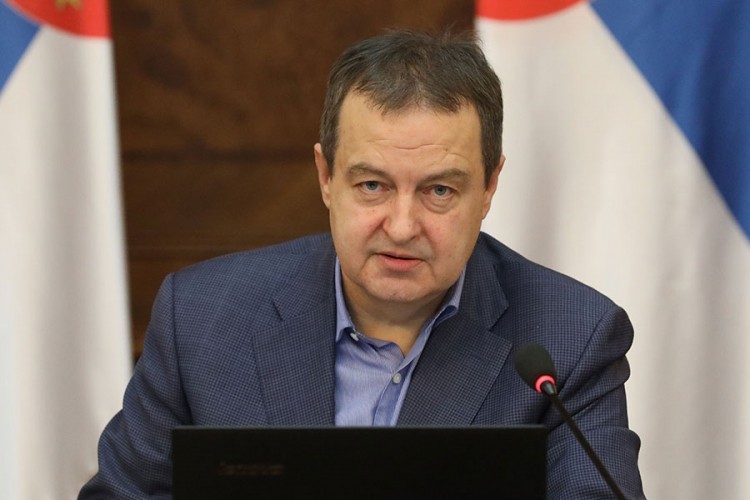 Dačić: Narednih dana iz Amerike se očekuje 6.000 testova