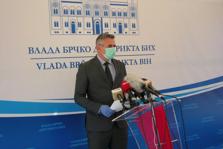 Milić: Preminuli pacijent virusom se zarazio u tuzlanskom centru za srce