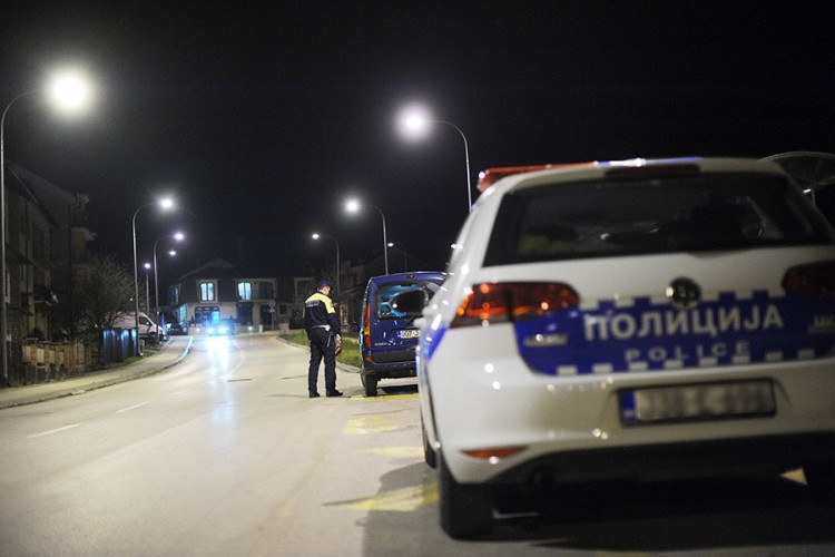 U RS 51 osoba nije poštovala zabranu kretanja, jedno prekršilo izolaciju
