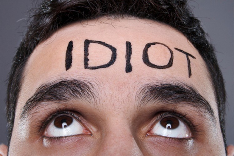 Vic dana: Mujo idiot!