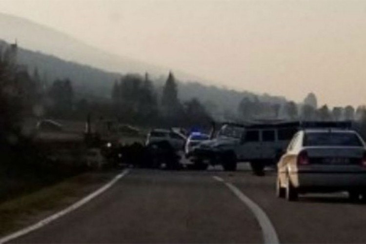 U stravičnom sudaru poginulo četvoro mladih