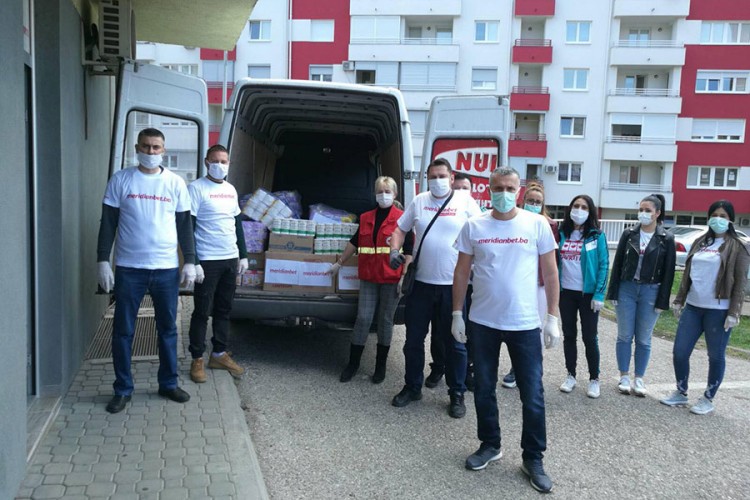 Meridian nastavlja akciju: Donacija za dobojski Crveni krst