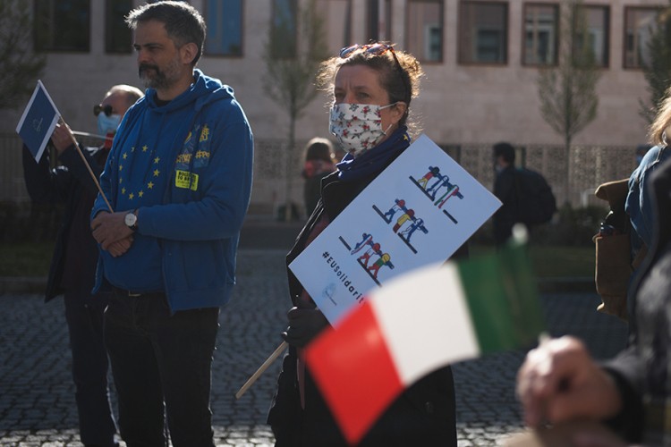 Na posao se 4. maja vraća oko dva i po miliona Italijana