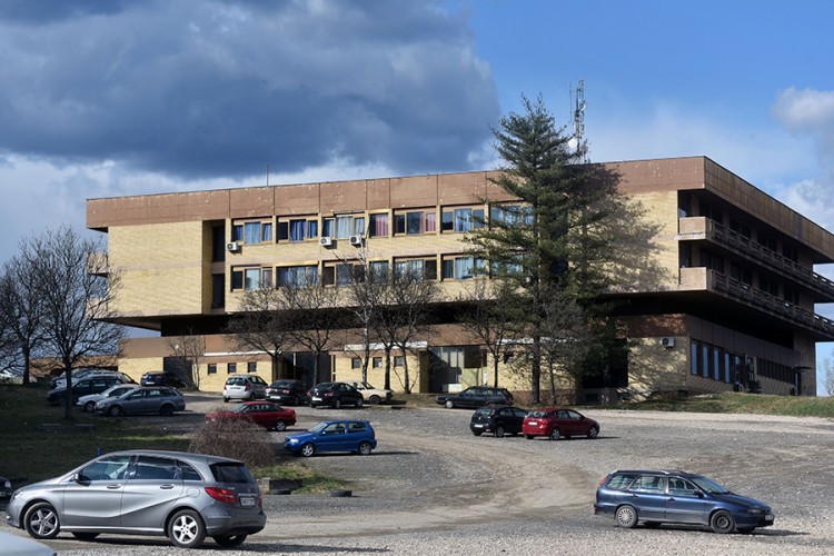 Na UKC-u RS preminula žena zaražena virusom korona