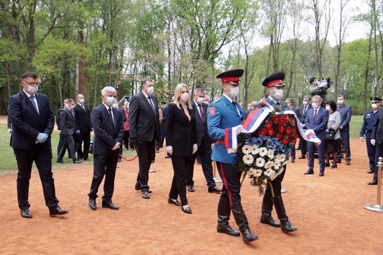 Čubrilović: Važno čuvati sjećanje i istinu o Jasenovcu