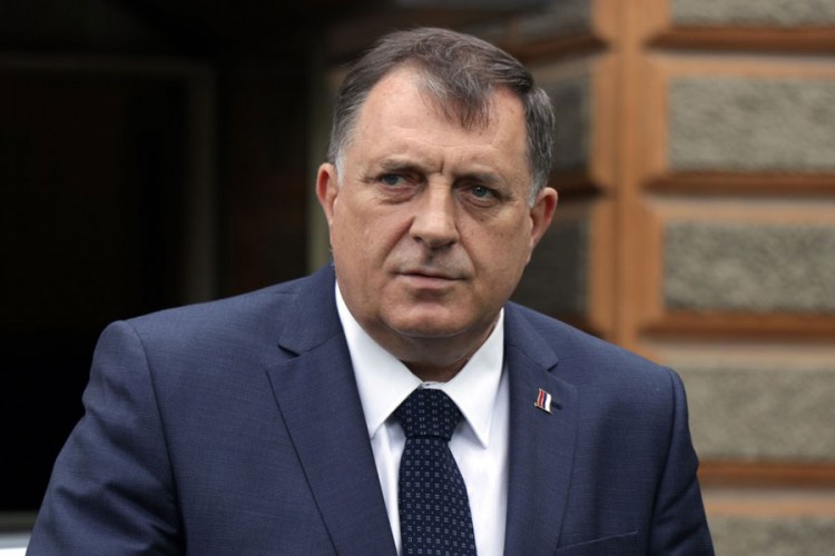 Dodik: Odluka FBiH o ukidanju karantina dovela i Savjet ministara u probleme