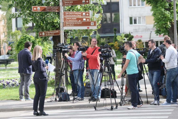 Istraživanje: Građani najviše vjeruju medijima i vjerskim institucijama