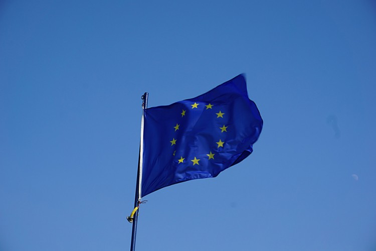 EU zabrinuta zbog incidenata nad Srbima na Kosovu