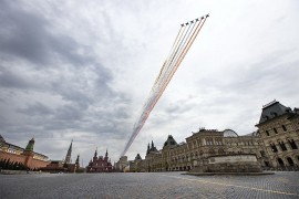 Iznad Moskve lete desetine aviona i helikoptera