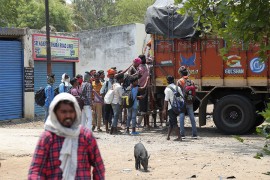 Sukobi policije i radnika migranata u Indiji