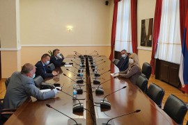 Pojačati kontrolu primjene mjera, zabrane okupljanja i nošenje ...