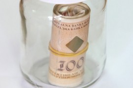 Poslodavci iz FBiH pozivaju banke da ne povećavaju kamate