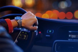 Kako pravilno sjediti za volanom automobila?