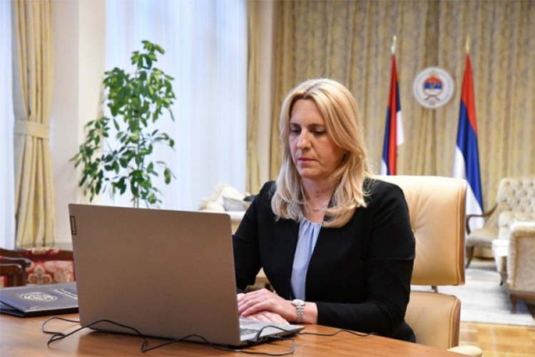 Cvijanović: Besposleni nastoje da kritikuju one koji su prezaposleni