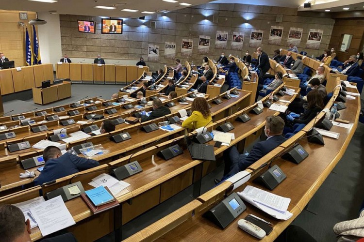 Novalić: Zakon za suzbijanje ekonomskih posljedica prvi korak mjera