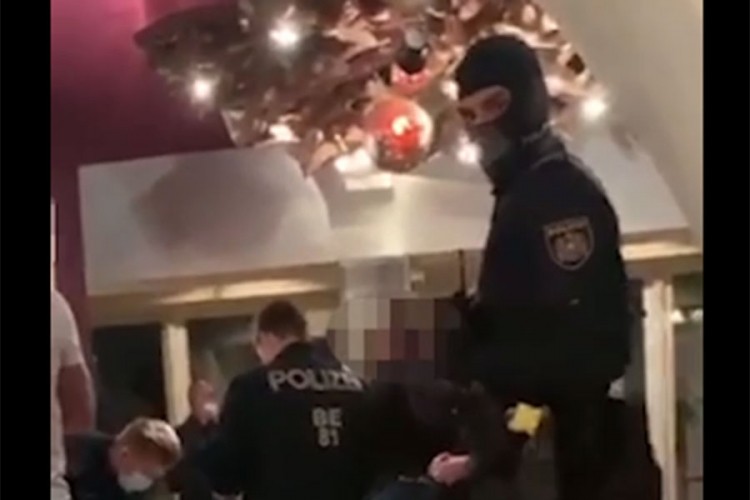 Na zabavi kod Kurcovog prijatelja služena droga