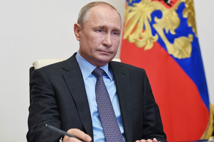 Putin poručio Trampu i Džonsonu: Saradnja potrebna i danas