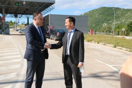 Na otvorenoj granici susreli se čelnici Trebinja i Herceg Novog