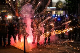Četiri policajca pogođena u pucnjavi u Sent Luisu
