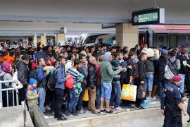 Stotine hiljada migranata, navodno, rođeno 1. januara
