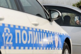 Jedno povrijeđeno u sudaru dva vozila
