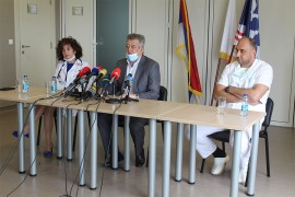 "Sveti Vračevi": Prva urološka operacija najsavremenijim aparatom