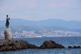 Hrvatski mediji: Austrija nam sabotira turističku sezonu