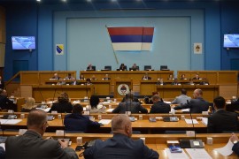Poslanicima "samo" minut za povredu poslovnika