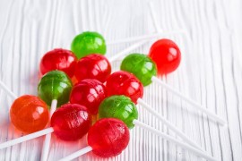 Ministarka smijenjena, željela naručiti lizala od dva miliona dolara