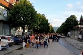 Litije prošle kroz Berane i Budvu
