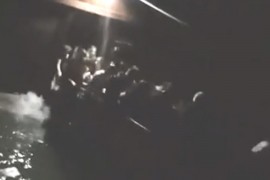 Splav pukao na pola dok su gosti bili u njemu