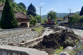 Voda odnijela usjeve, mulj zatrpao dvorišta
