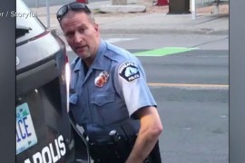 Pušten jedan od policajaca optužen za ubistvo Flojda