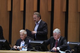 Špirić: Delegati SNSD glasanjem štite interese RS od "Adilove grupe"