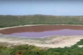 Jezero postalo roze, stručnjaci nemaju objašnjenje