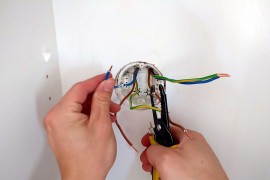 Teško povrijeđen elektromonter, zadobio opekotine lica i šaka