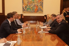 Počeo sastanak Vučića sa Dodikom, Cvijanovićevom i Viškovićem