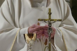 Svešteniku oduzeta titula, umiješan u nacistički pokret