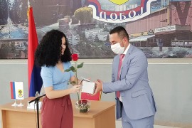 Učenici iz Doboja se uželjeli školskih klupa