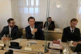 Kurc: Nema ni prvog ni drugog talasa virusa, samo razne faze