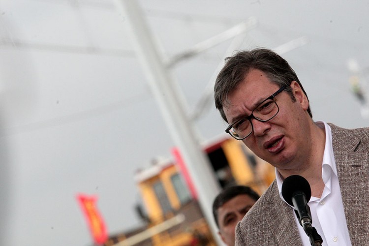 Vučić osudio napad na Trifunovića