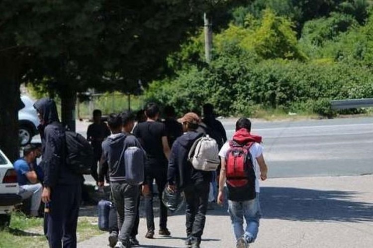 "Više od 200 napada migranata na povratnike u FBiH"