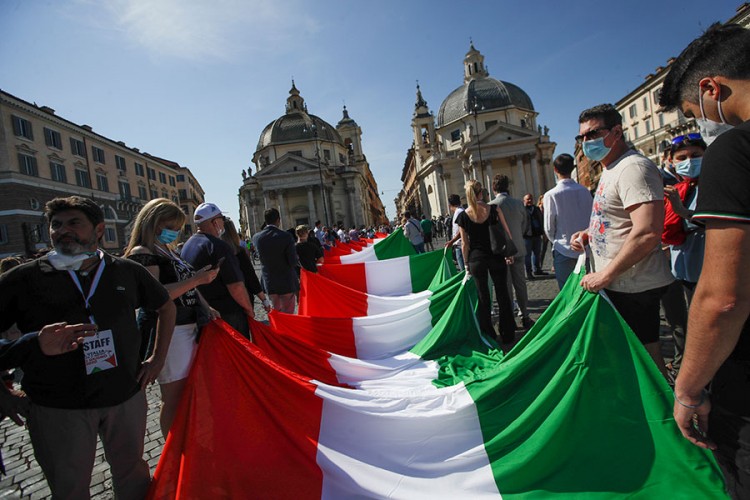 Granice Italije od danas otvorene poslije tri mjeseca blokade