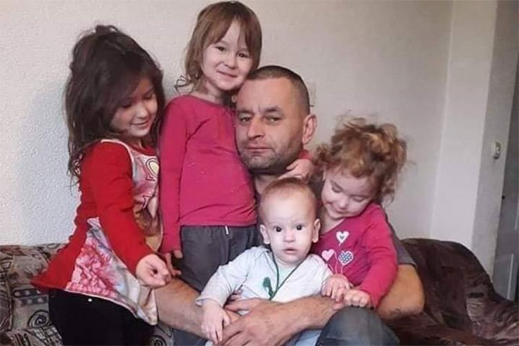 Potrebna pomoć za četvoro djece koja su ostala bez majke