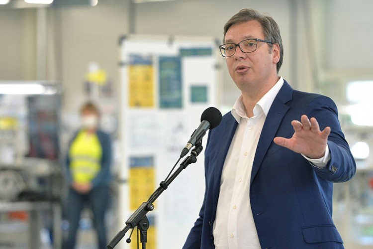 Vučić: Čvrsto ćemo se boriti za KiM, ali za nas nema srećnog rešenja