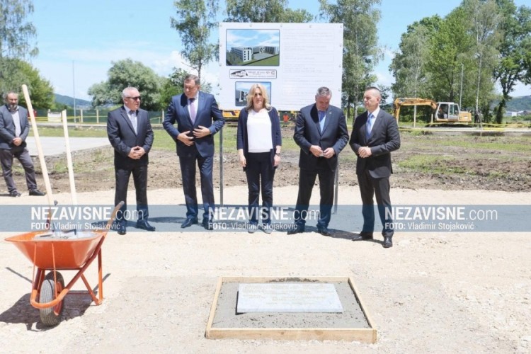 Položen kamen temeljac za internat policijske akademije u Zalužanima